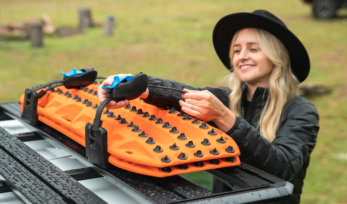 RHINO RACK - Stow iT recovery track holder