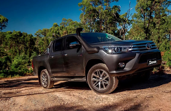 SAFARI V-SPEC SNORKEL - 07/2015 126 Series Toyota Hilux - 2.8L Diesel