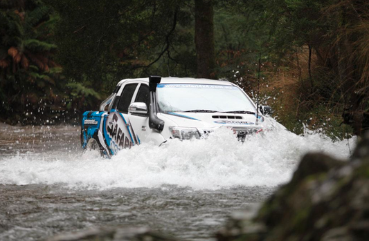 SAFARI V-SPEC SNORKEL - 10/2011 - 06/2015 25 Series Toyota Hilux