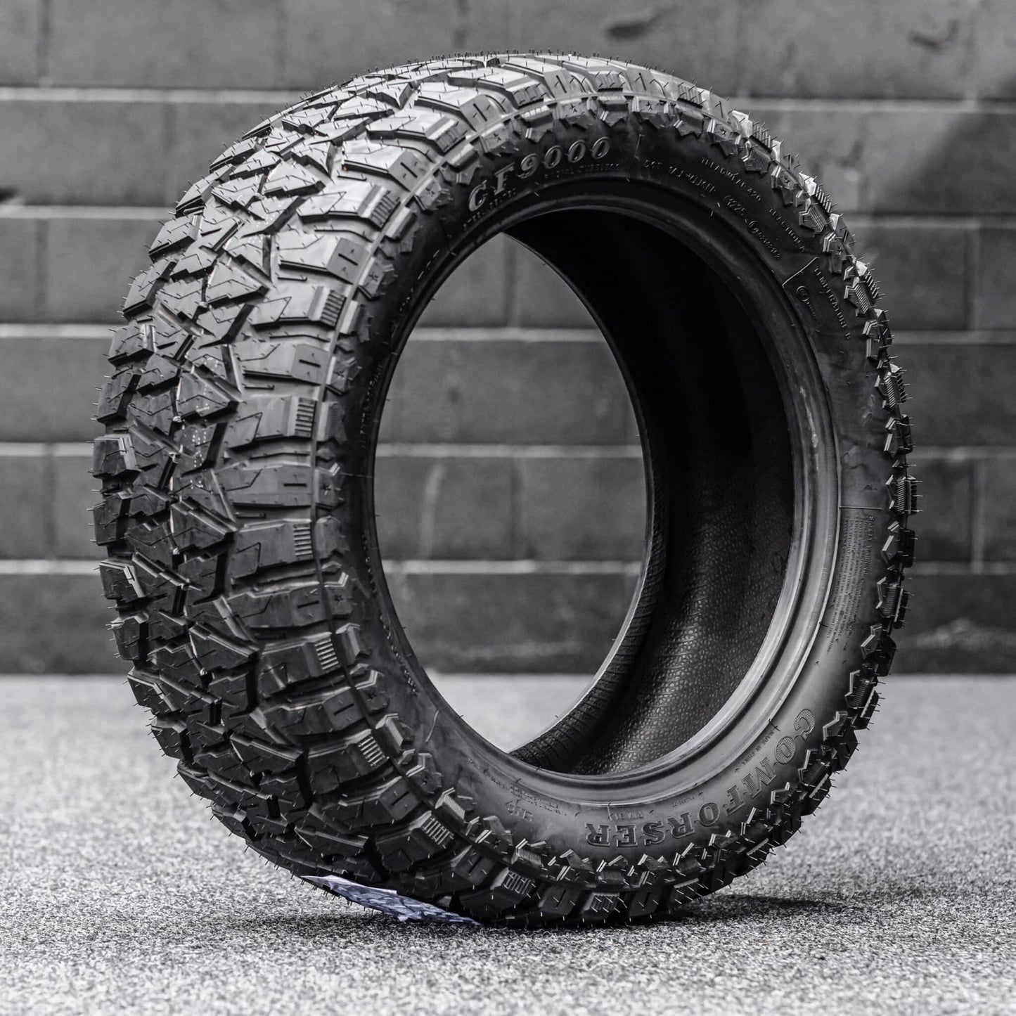 285/50R20 RT — 285/50/20 R/T Tyre