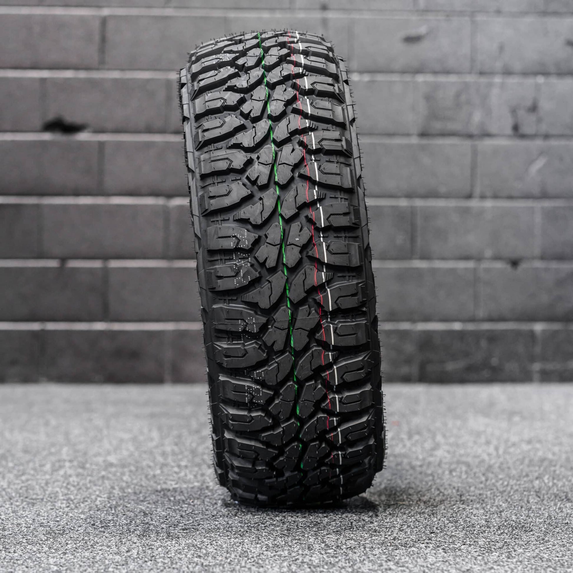 Roadcruza RA3200 — 285/70R17