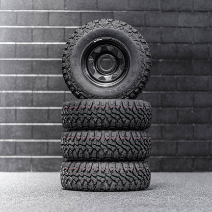 31x10.5 R15LT Mud Tyres + Steelies