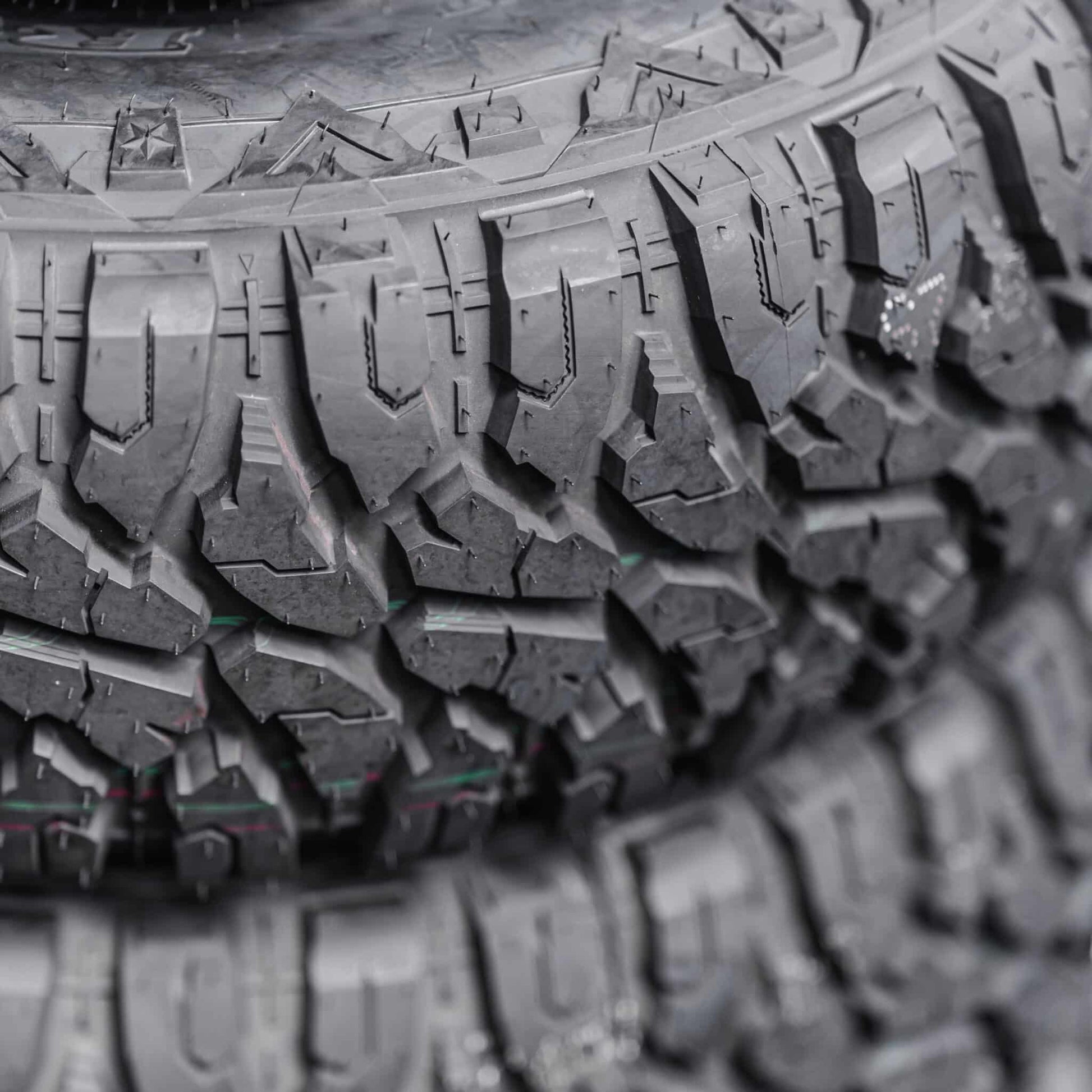 32x11.5 R15LT Mud Tyres + Steelies