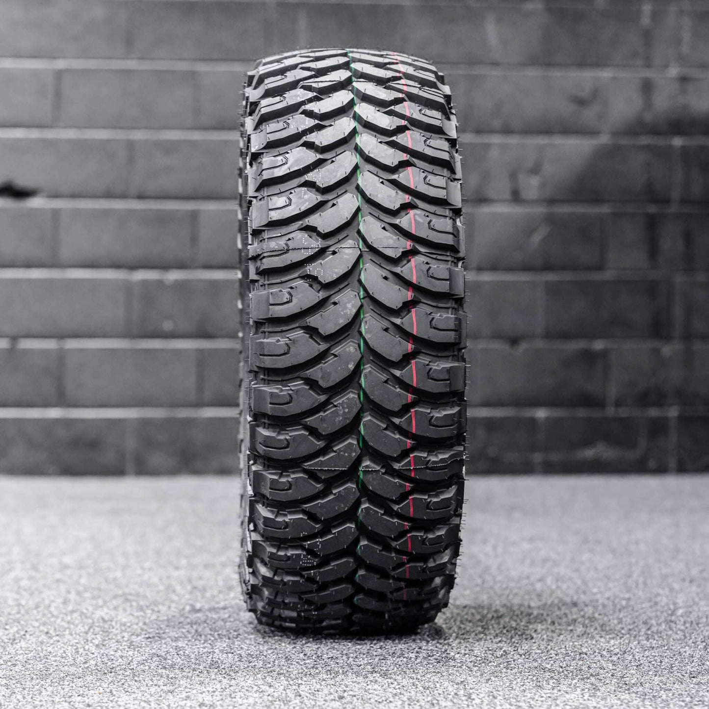 35x12.5R17 MT — 35x12.5R17LT MUD TYRE