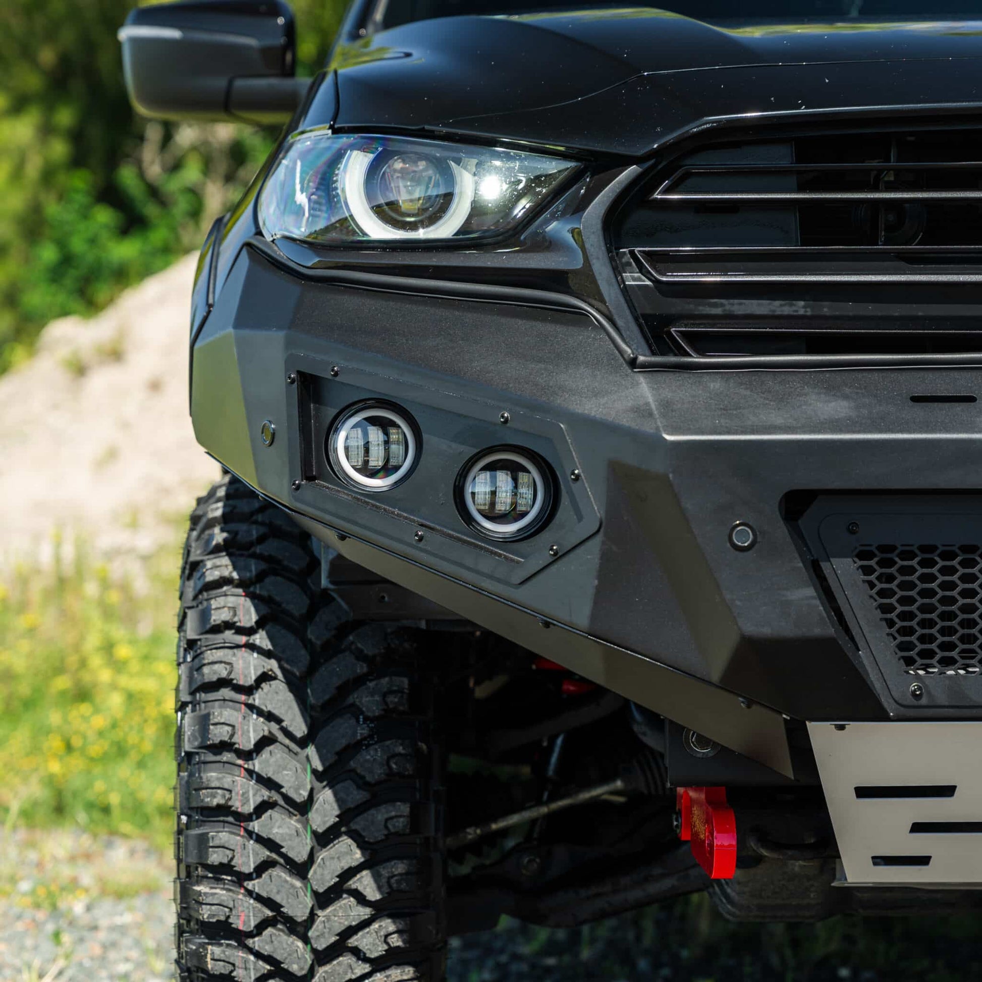 DEFENDER Off-Road Triple Loop Bull-Bar — Mazda BT-50 [2021-Present]