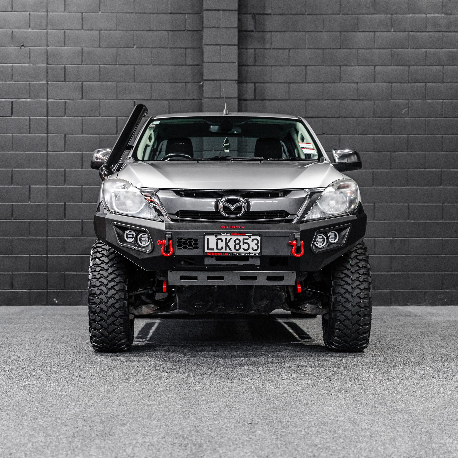 DEFENDER Off-Road Beach Rig Package (Loopless Bull-Bar) — Mazda BT-50