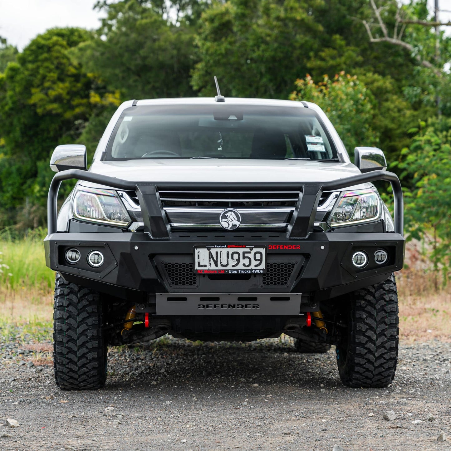 SHIELD Off-Road Triple Loop Bull-Bar — to suit Holden Colorado RG2 2016 - 2020