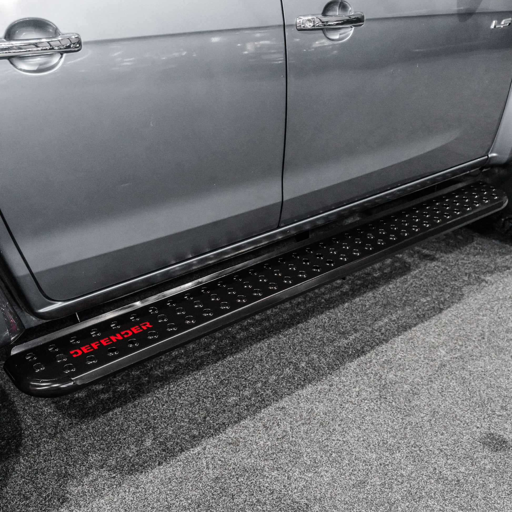 DEFENDER Off-Road Side Steps — Isuzu D-Max