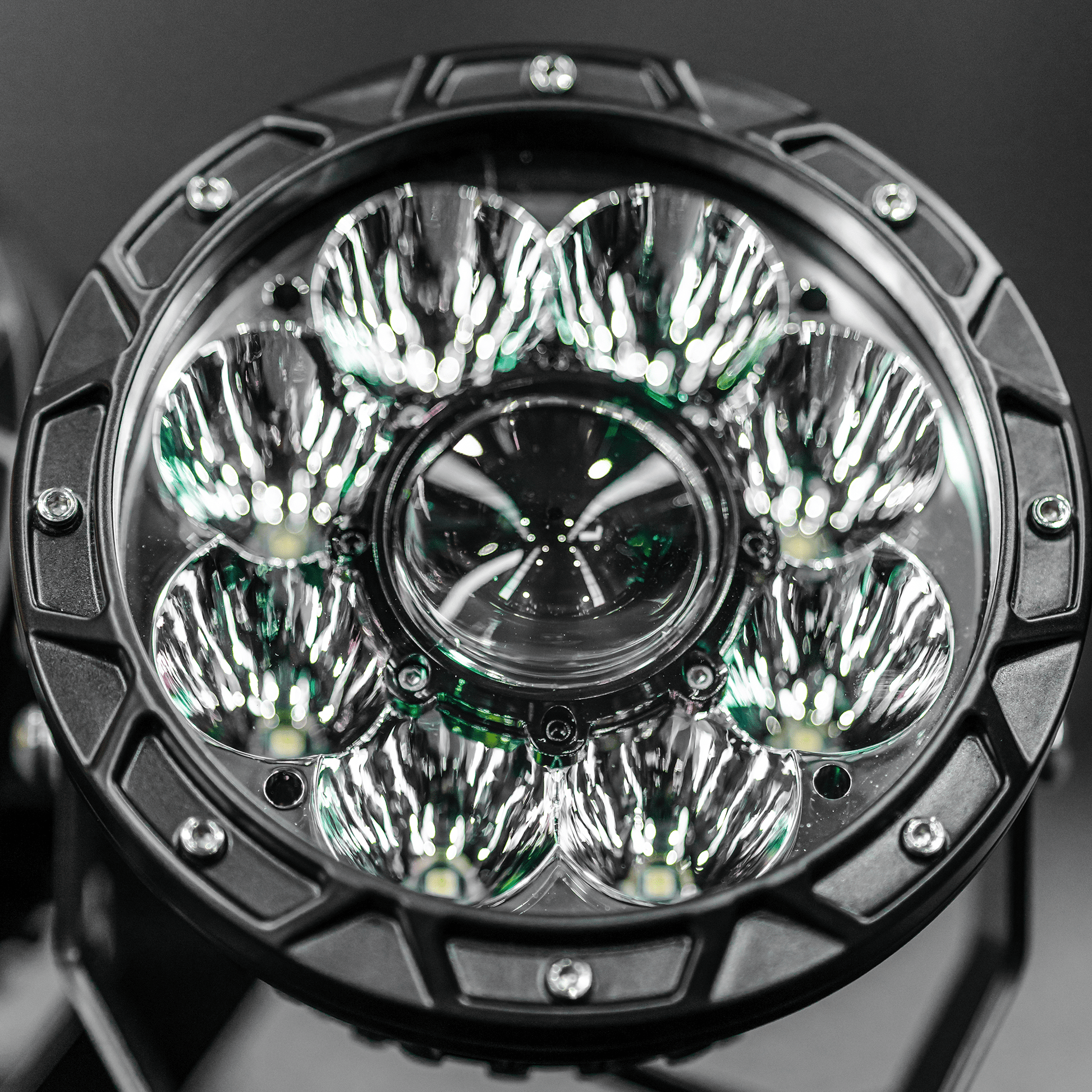 Defender Off-Road 7 Inch LED Spotlights