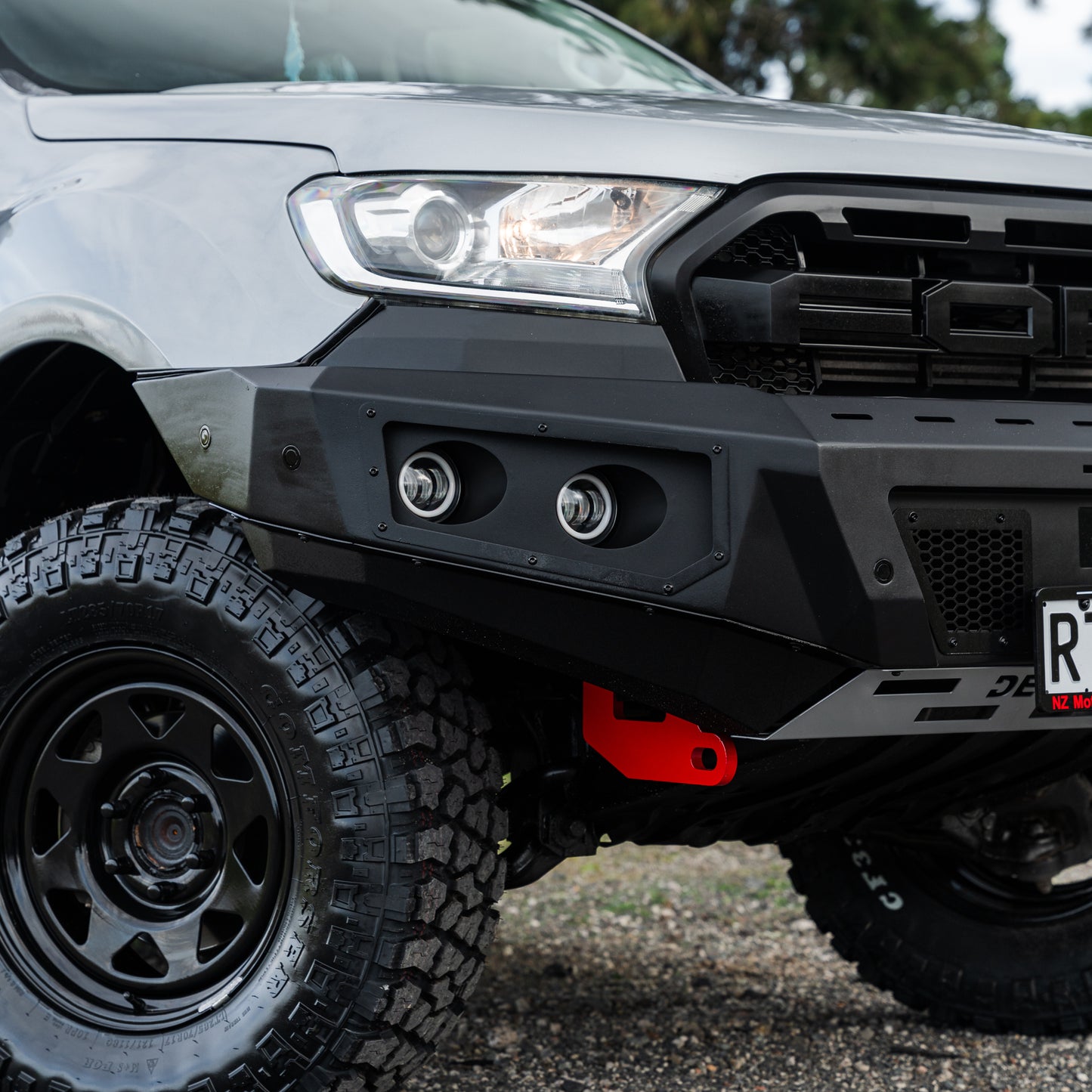 SHIELD Off-Road Loopless Bull-Bar — to suit Ford Ranger 2015 - 2022
