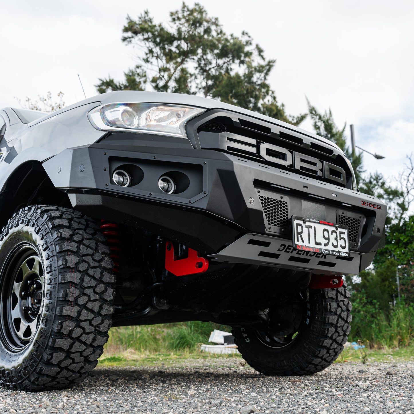 SHIELD Off-Road Loopless Bull-Bar — to suit Ford Ranger 2015 - 2022