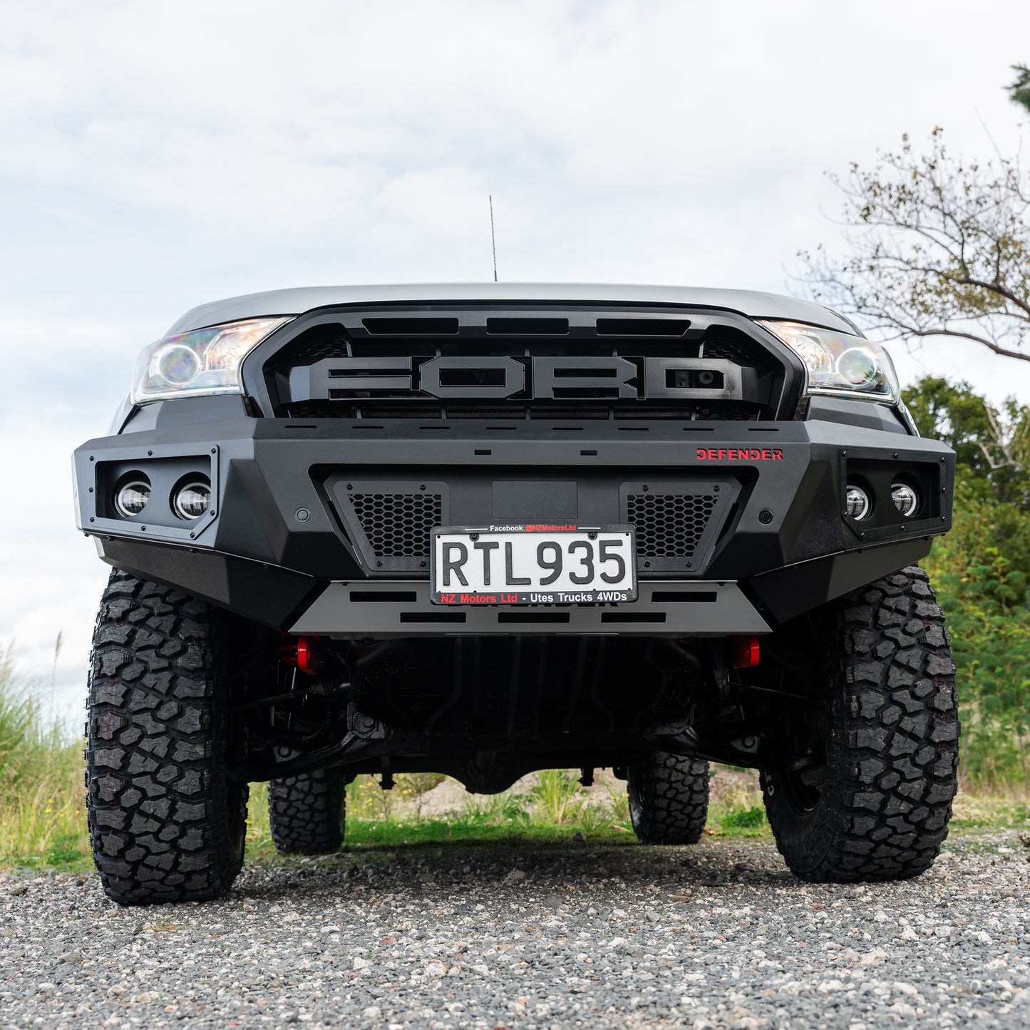 SHIELD Off-Road Loopless Bull-Bar — to suit Ford Ranger 2015 - 2022