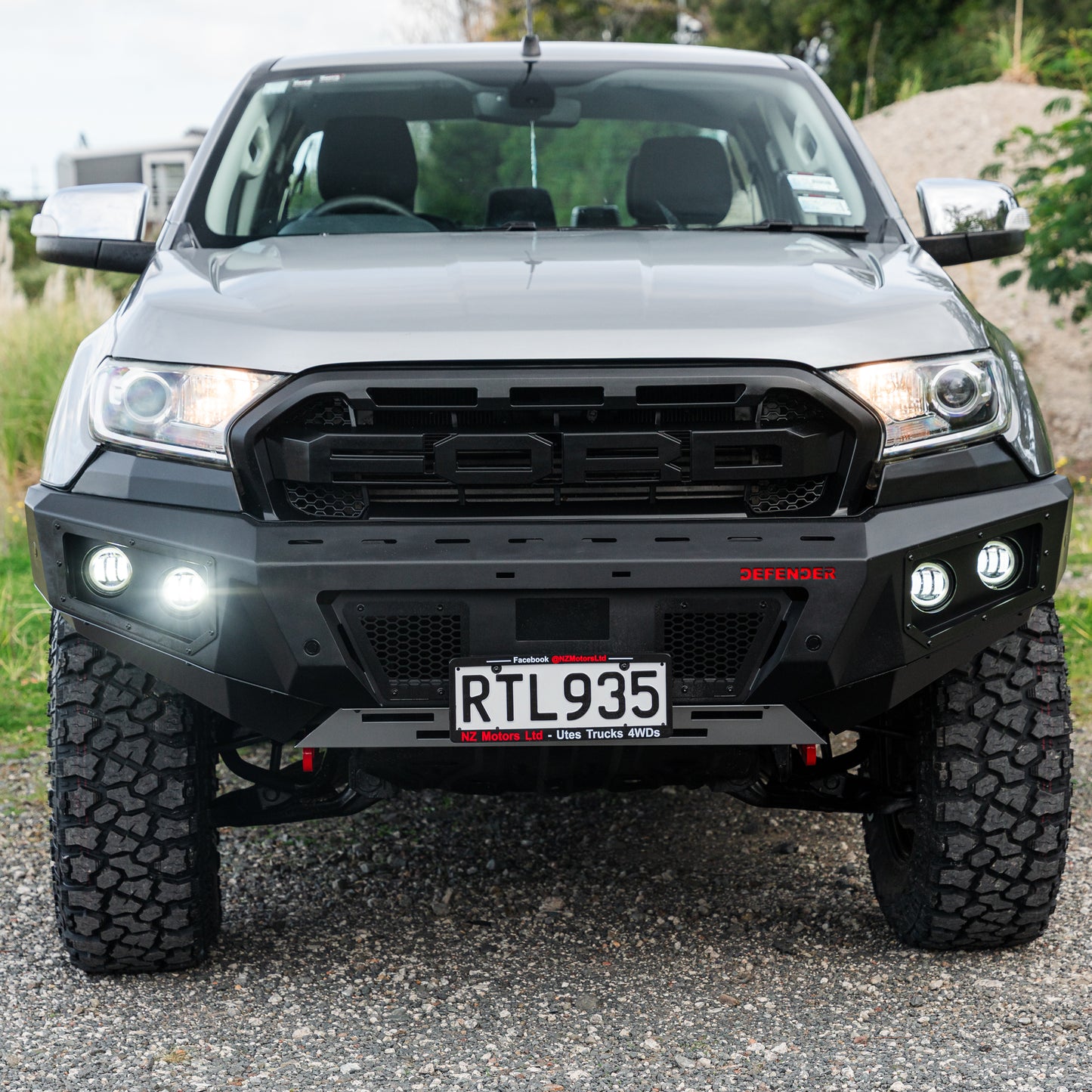SHIELD Off-Road Loopless Bull-Bar — to suit Ford Ranger 2015 - 2022