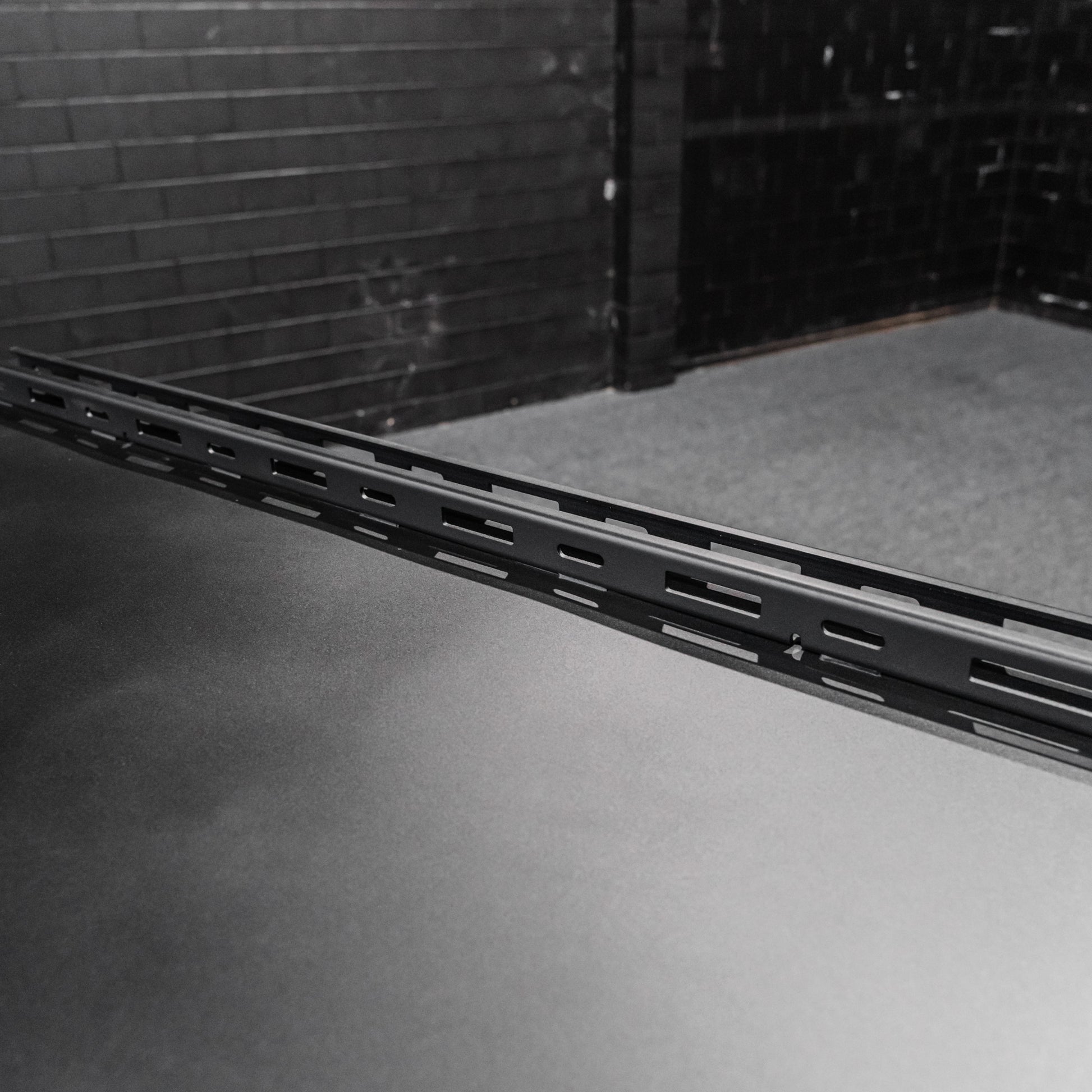 DEFENDER Off-Road Windowless Aluminium Canopy