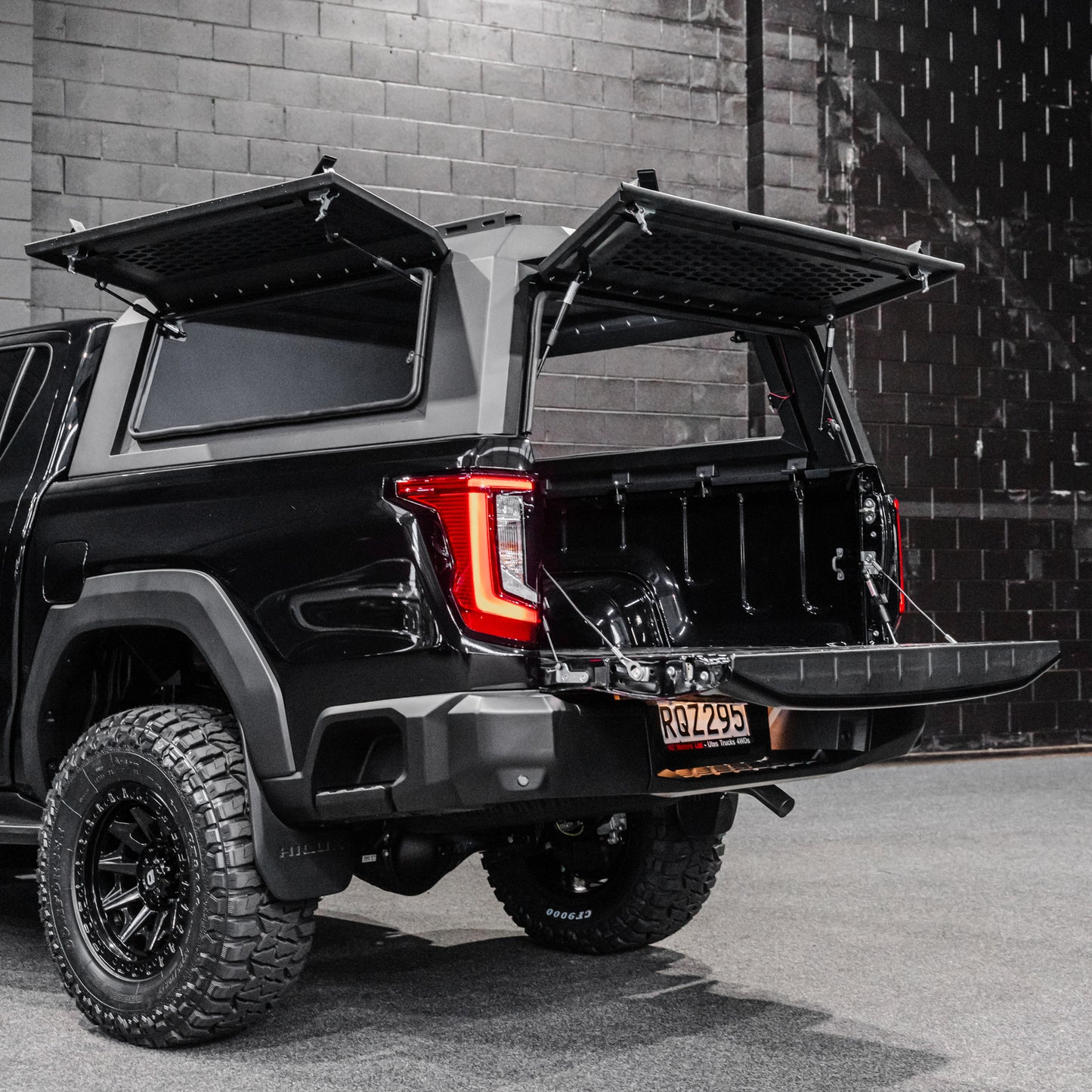 Shield Off-Road Aluminium Windowless Canopy — to suit Toyota Hilux N90 [2025+]