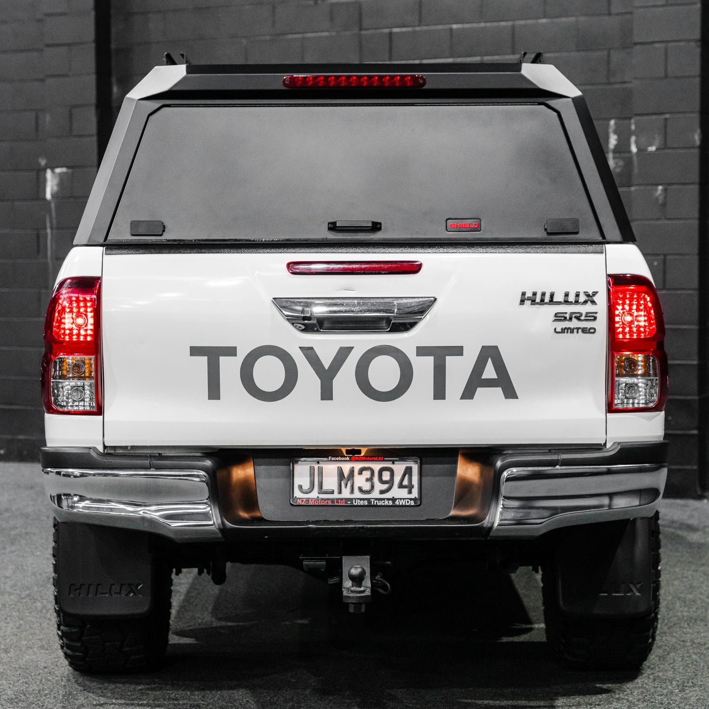 Shield Off-Road Aluminium Windowless Canopy — to suit Toyota Hilux SR5 [2015+]