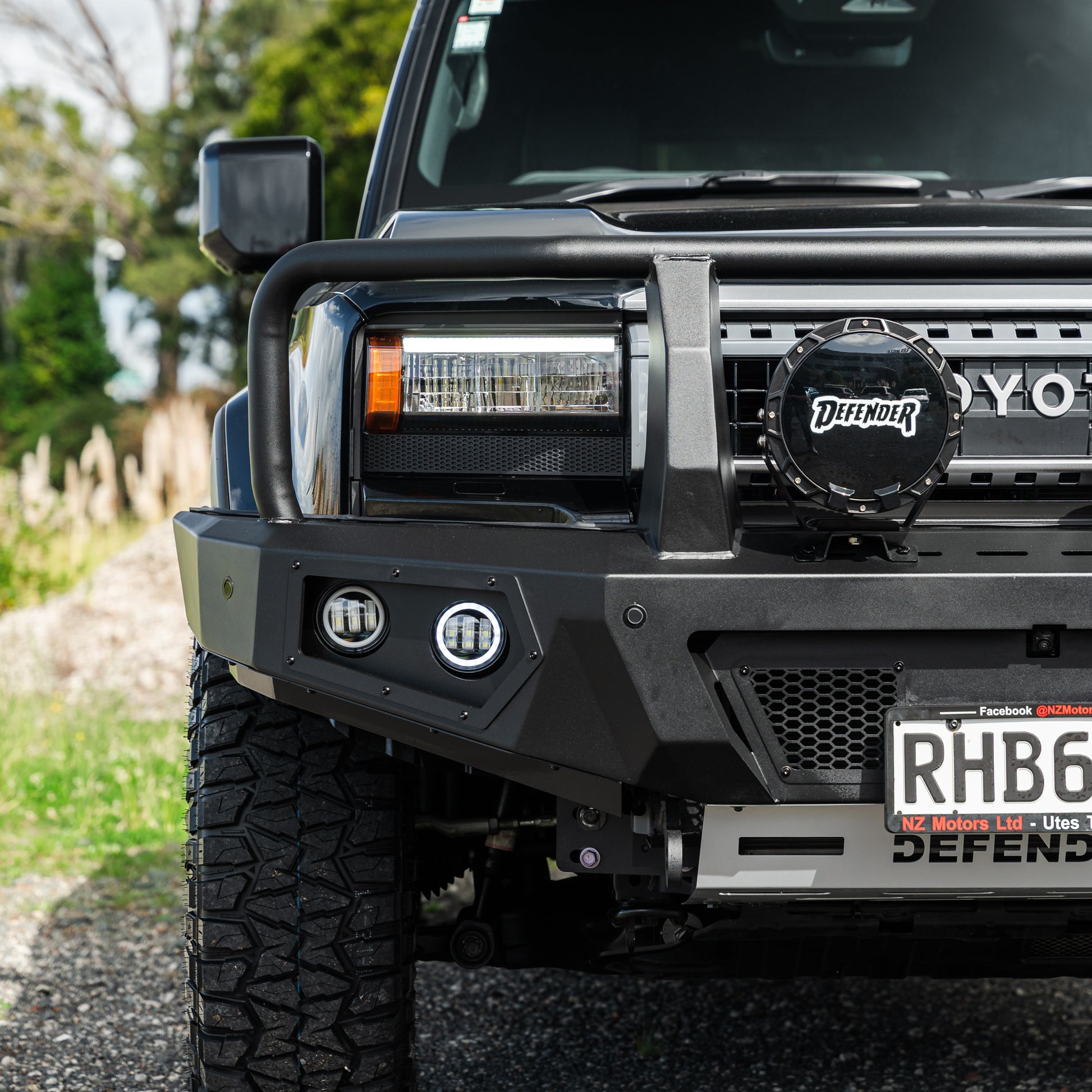DEFENDER Off-Road Triple Loop Bull-Bar — Toyota Land Cruiser Prado [2025+]
