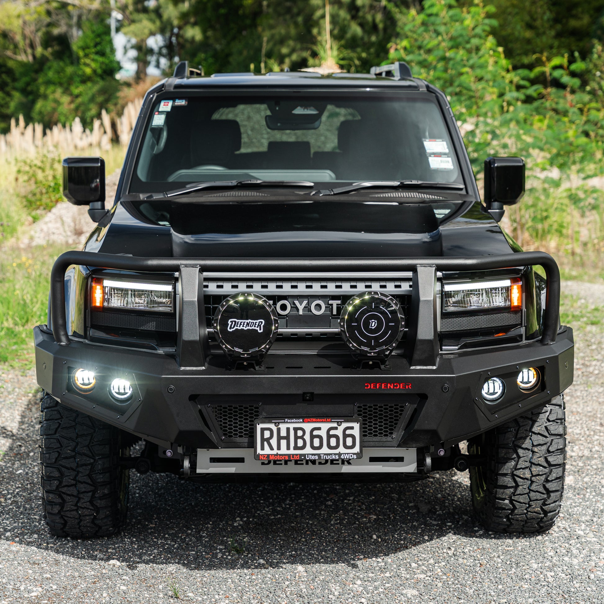 DEFENDER Off-Road Triple Loop Bull-Bar — Toyota Land Cruiser Prado [2025+]