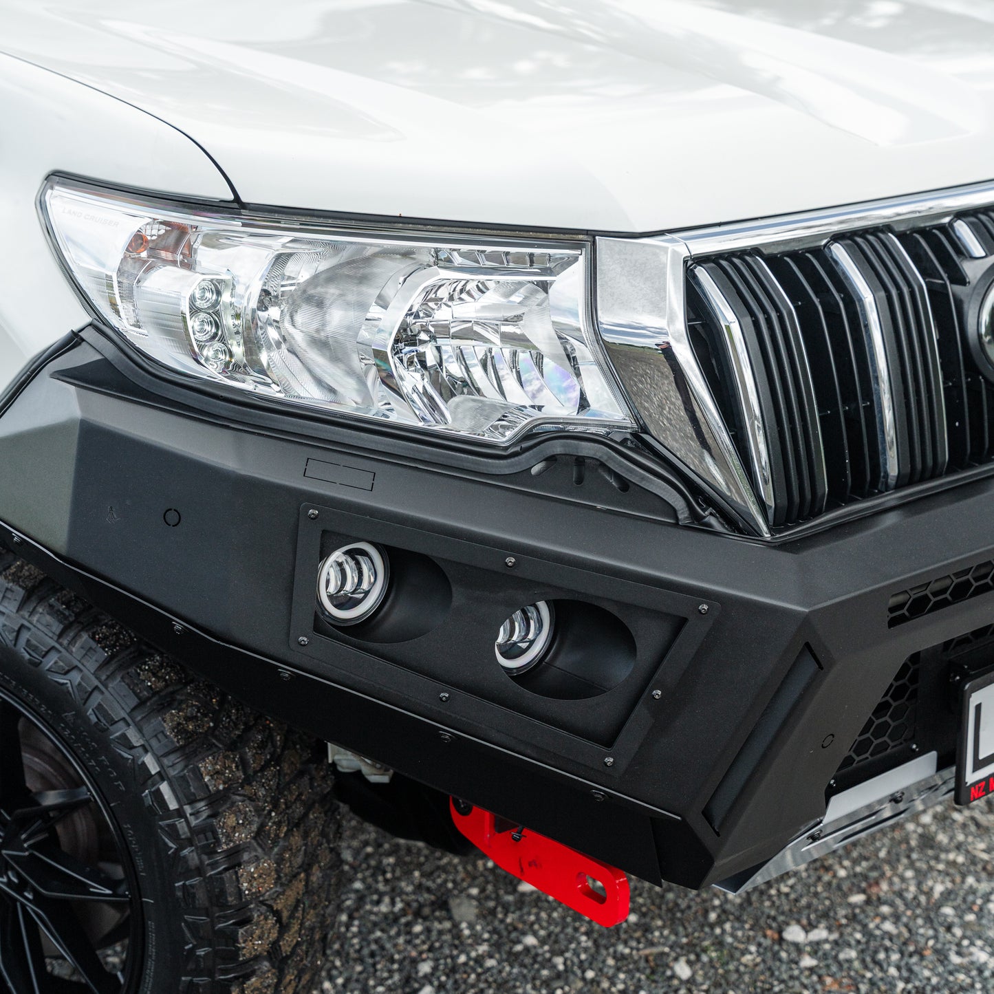SHIELD Off-Road Loopless Bull-Bar — Toyota Prado 150 2018 - 2023