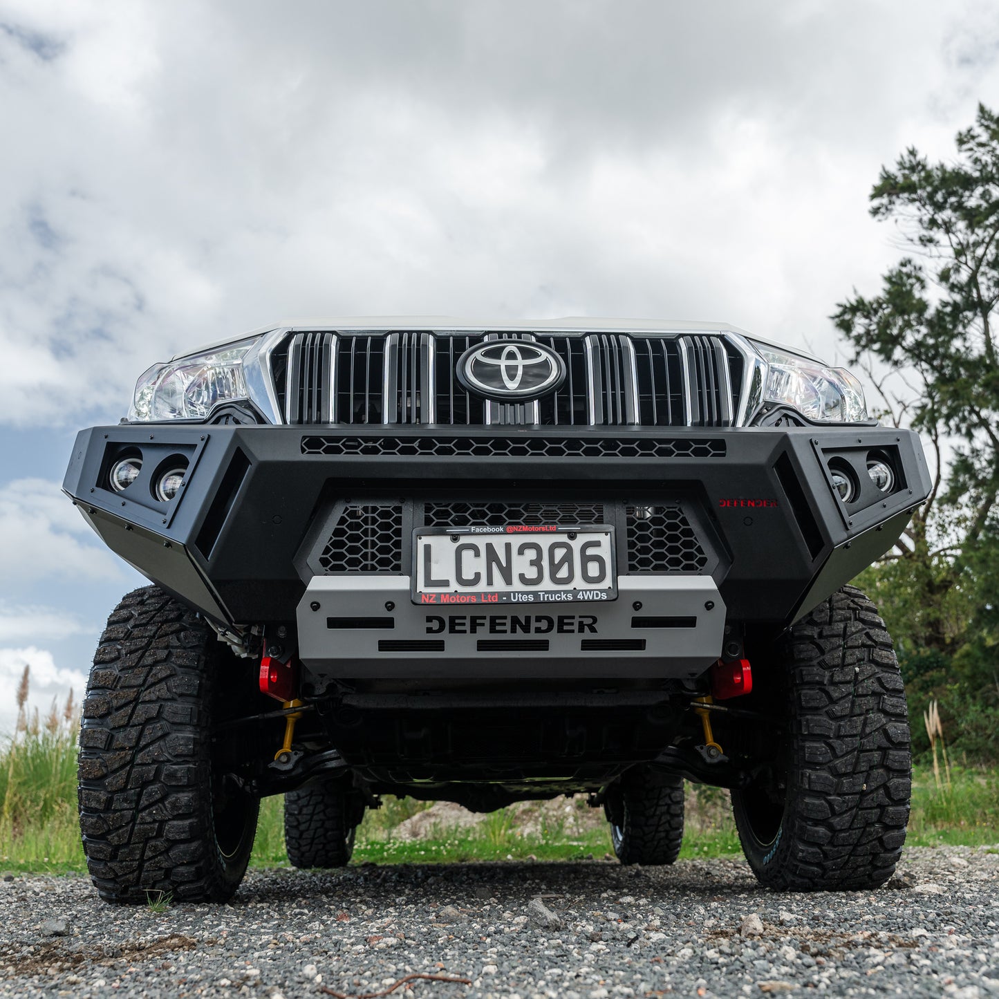 SHIELD Off-Road Loopless Bull-Bar — Toyota Prado 150 2018 - 2023