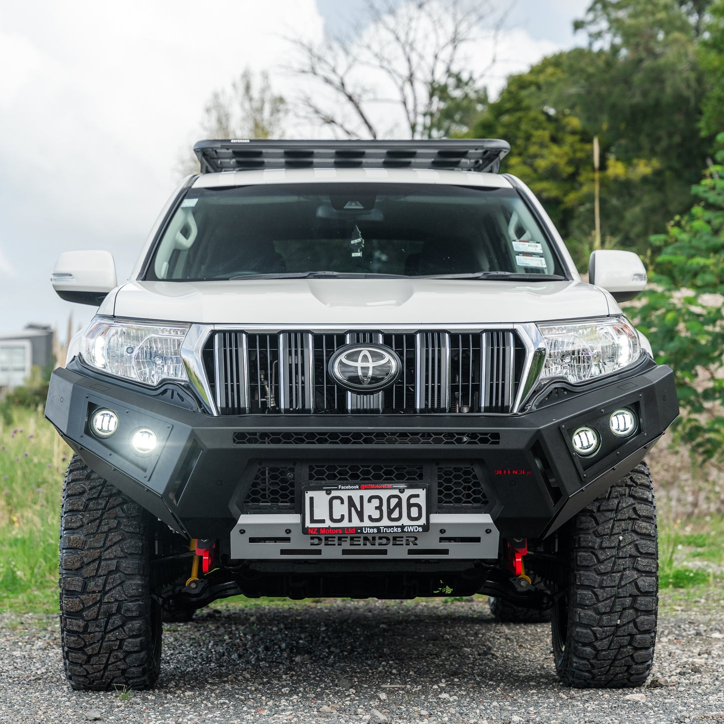 SHIELD Off-Road Loopless Bull-Bar — Toyota Prado 150 2018 - 2023