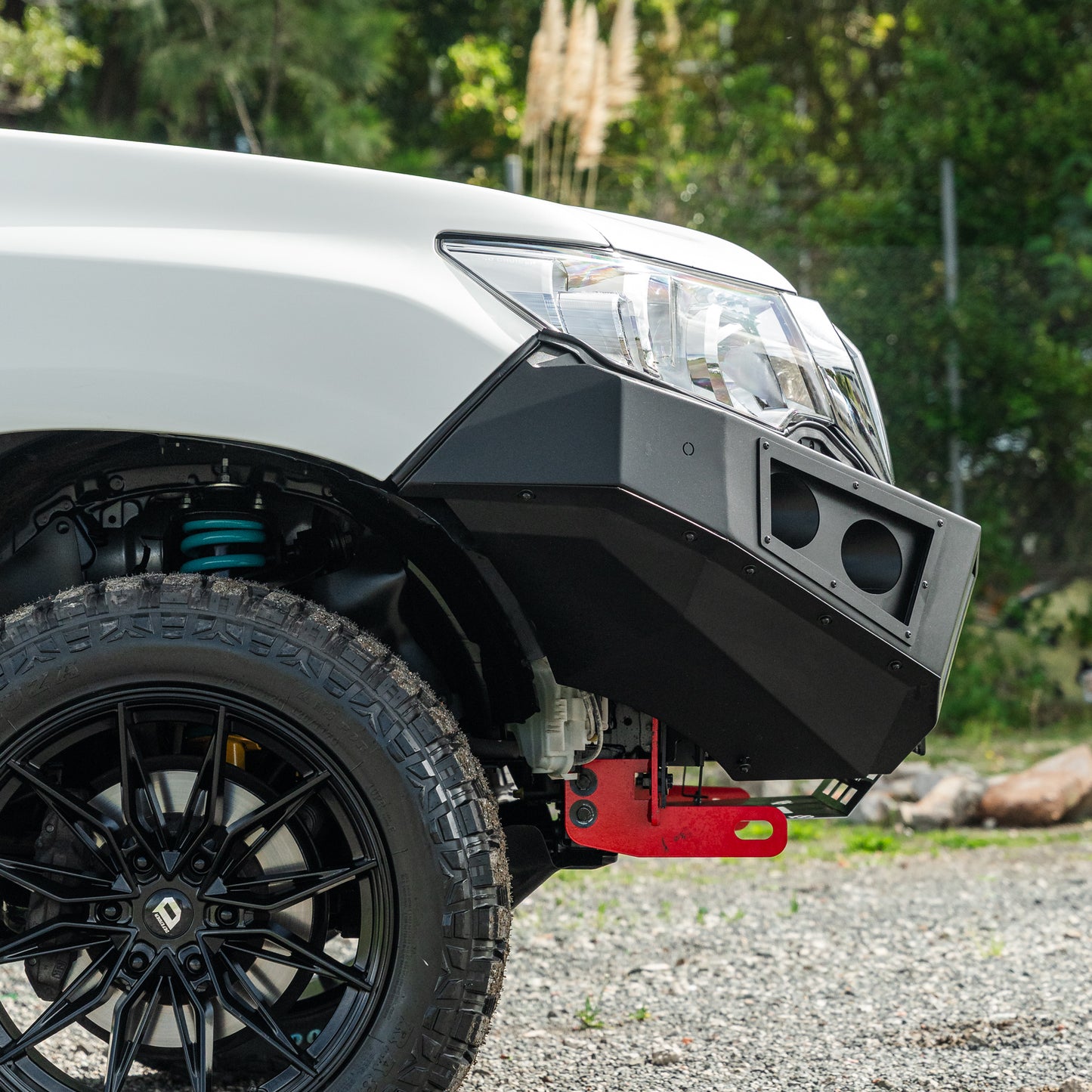 SHIELD Off-Road Loopless Bull-Bar — Toyota Prado 150 2018 - 2023