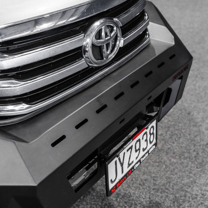 SHIELD Off-Road Loopless Bull-Bar — to suit Toyota Hilux 2015 - 2020