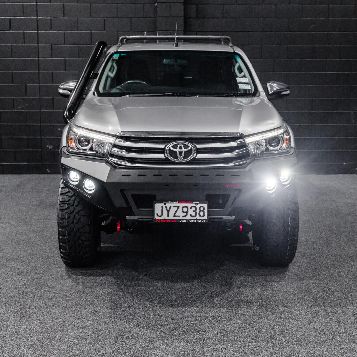 SHIELD Off-Road Loopless Bull-Bar — to suit Toyota Hilux 2015 - 2020