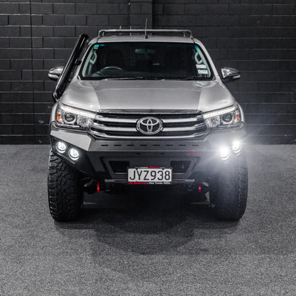 SHIELD Off-Road Loopless Bull-Bar — to suit Toyota Hilux 2015 - 2020