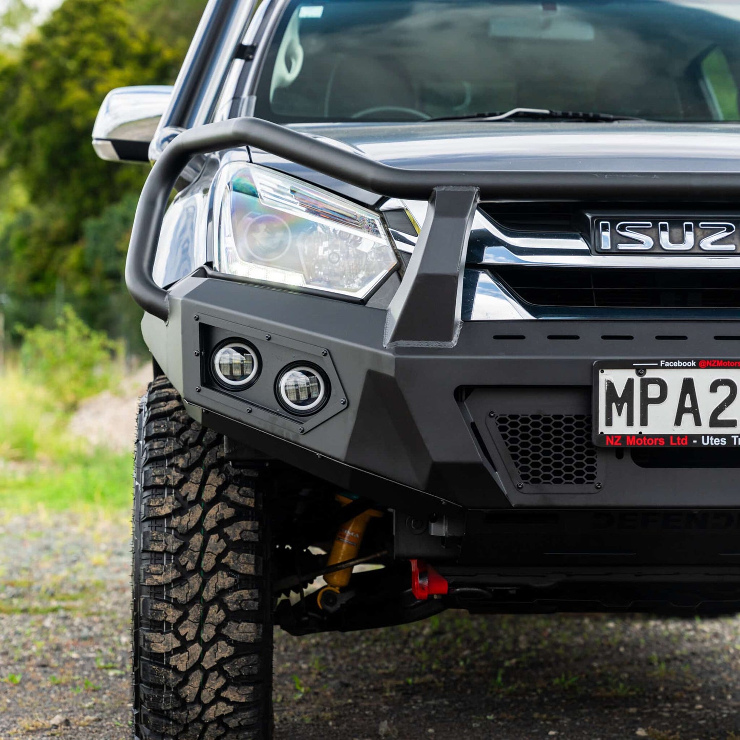 SHIELD Off-Road Triple Loop Bull-Bar — to suit Isuzu D-Max 2016 - 2020
