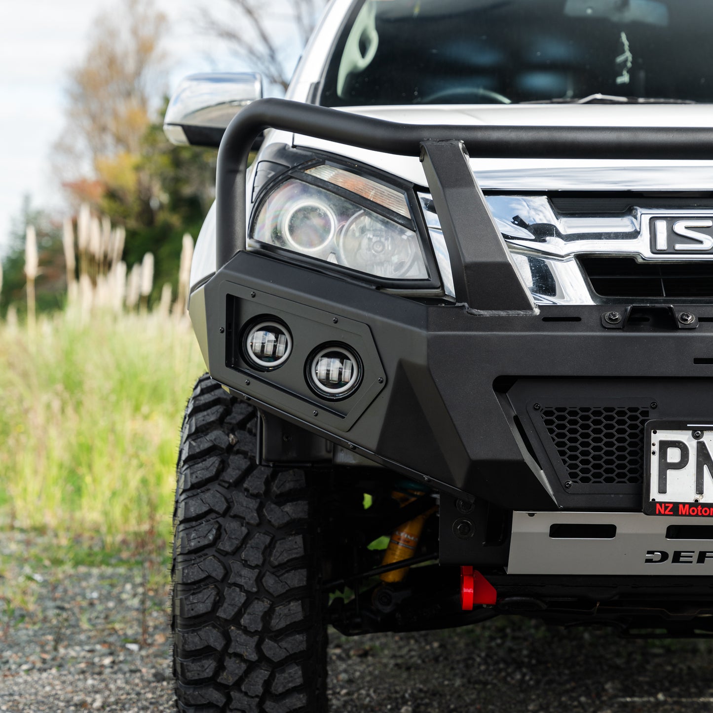 SHIELD Off-Road Triple Loop Bull-Bar — to suit Isuzu D-Max 2013 - 2015
