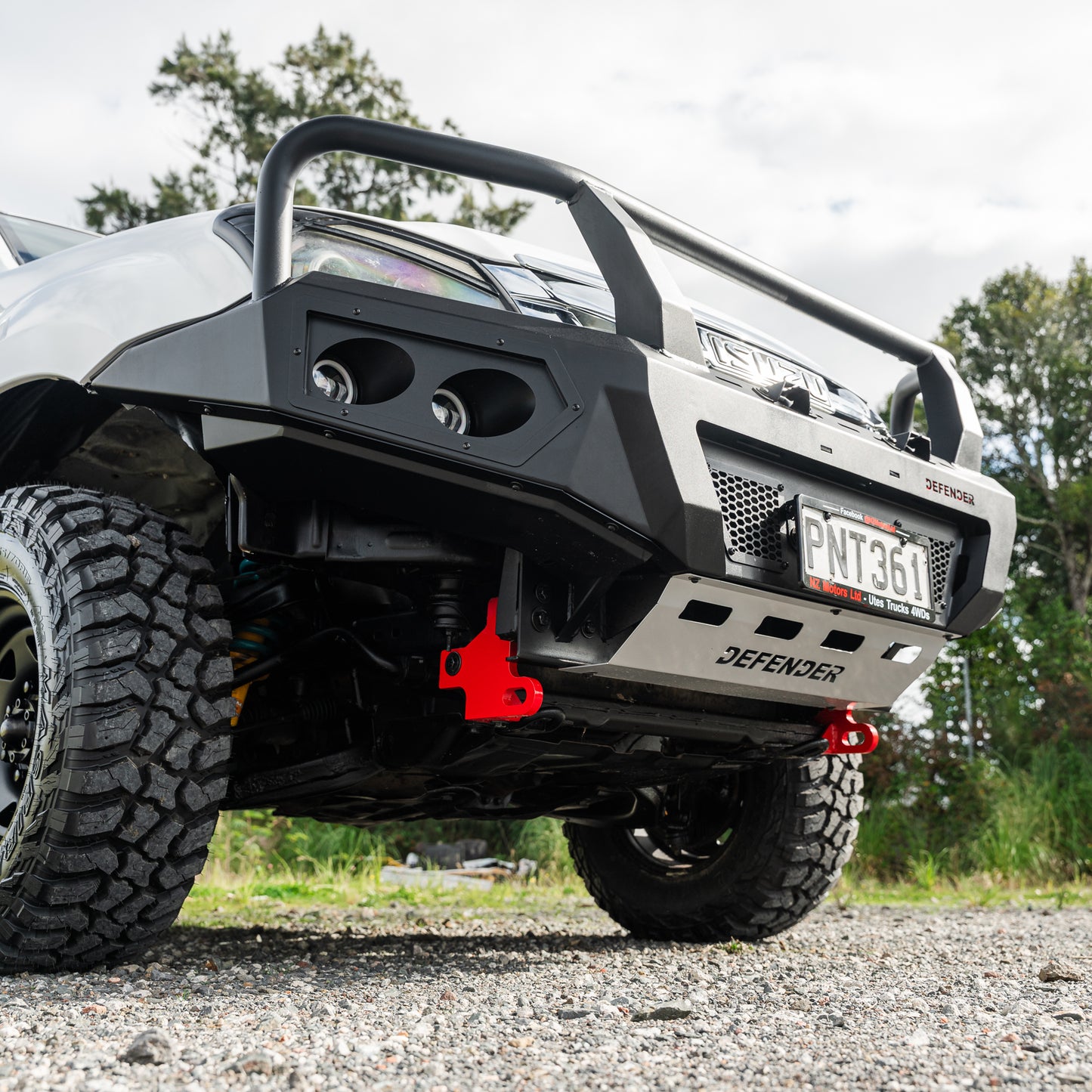 SHIELD Off-Road Triple Loop Bull-Bar — to suit Isuzu D-Max 2013 - 2015