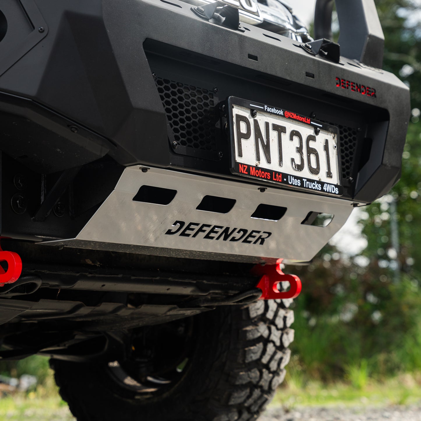 SHIELD Off-Road Triple Loop Bull-Bar — to suit Isuzu D-Max 2013 - 2015