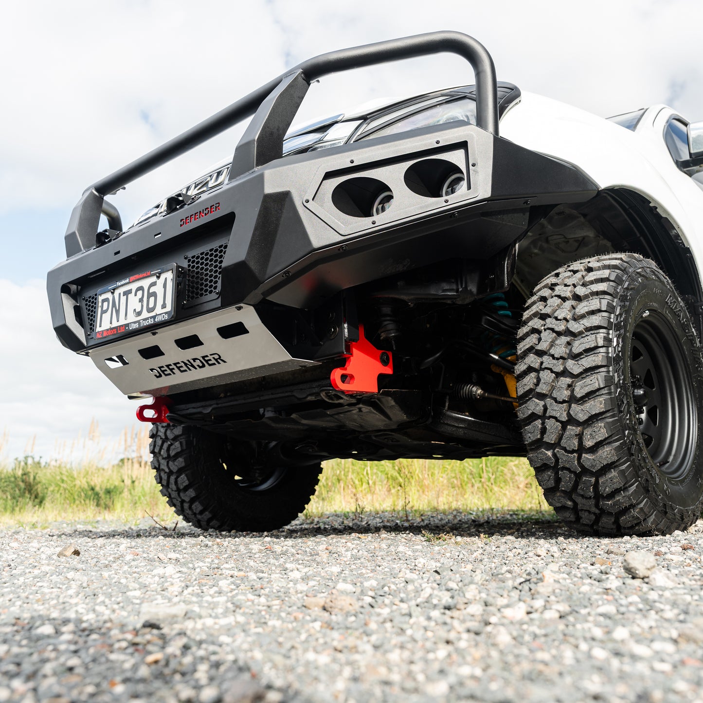 SHIELD Off-Road Triple Loop Bull-Bar — to suit Isuzu D-Max 2013 - 2015