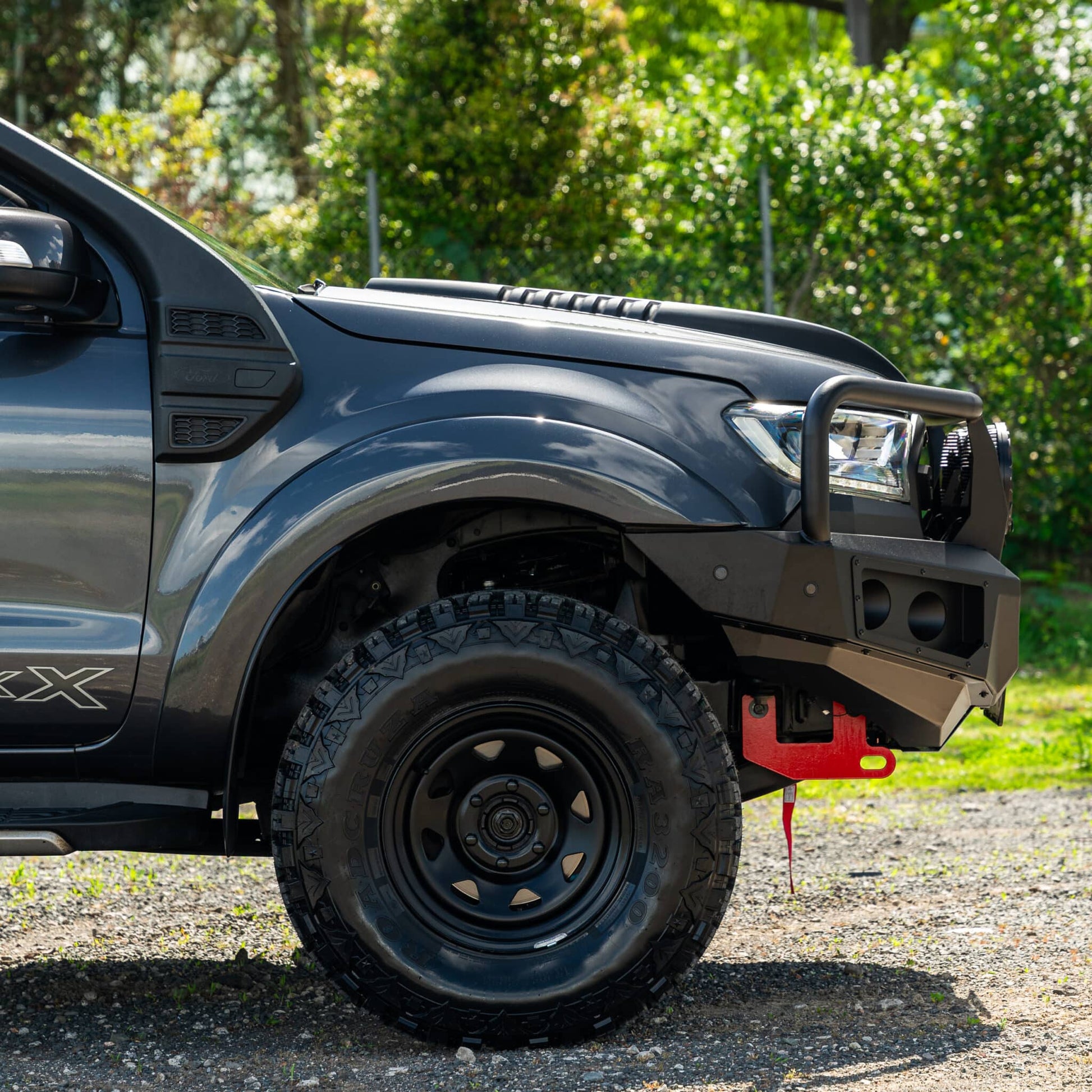 DEFENDER Off-Road Triple Loop Bull-Bar — Ford Ranger PX2 & 3 [2015-2022]