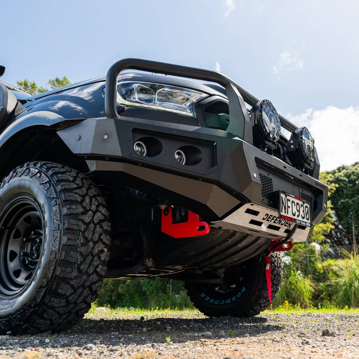 DEFENDER Off-Road Triple Loop Bull-Bar — Ford Ranger PX2 & 3 [2015-2022]