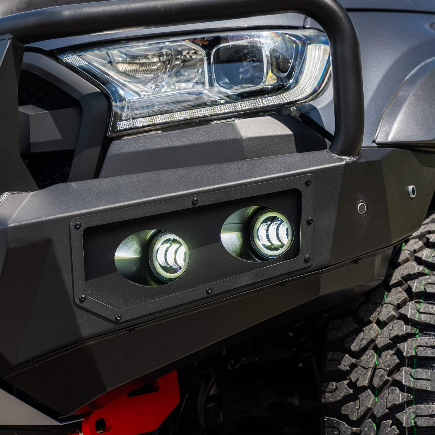 DEFENDER Off-Road Triple Loop Bull-Bar — Ford Ranger PX2 & 3 [2015-2022]