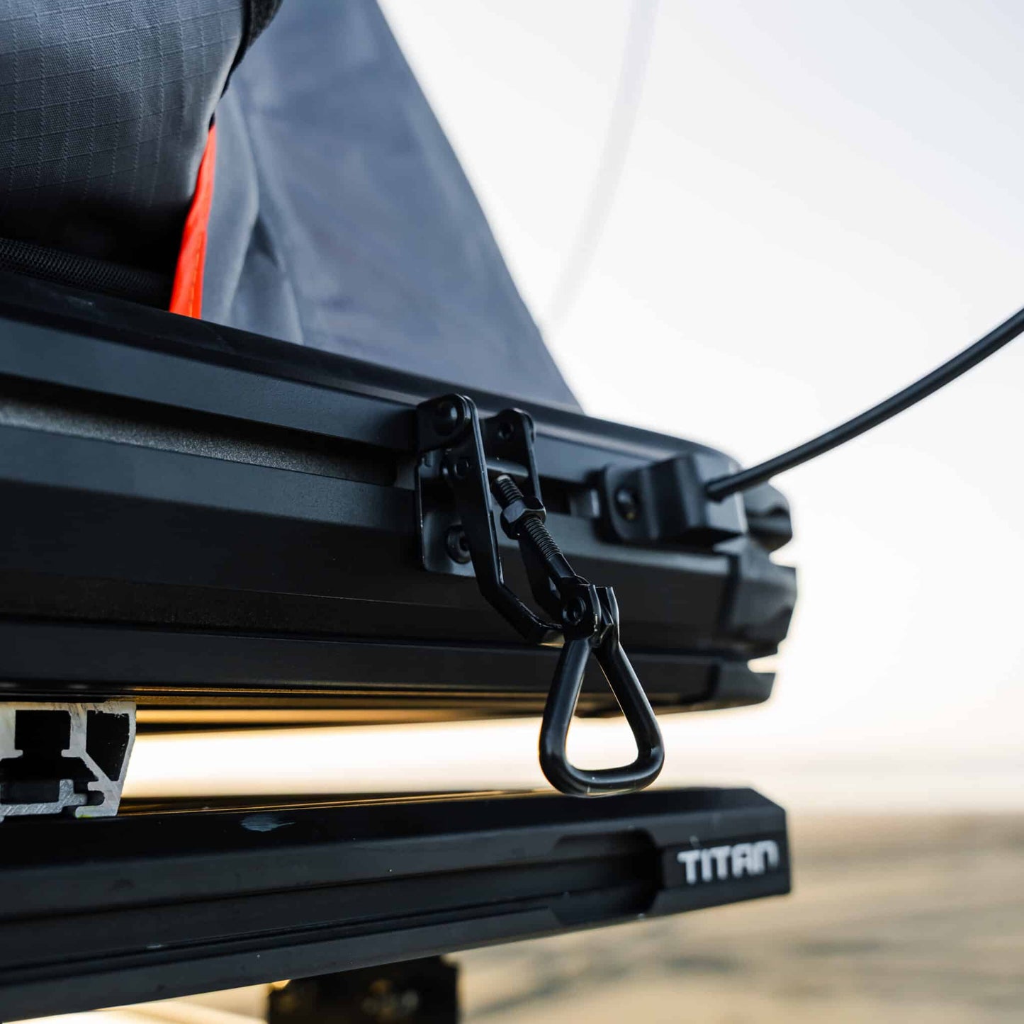 Shield Off-Road Aluminium Rooftop Tent