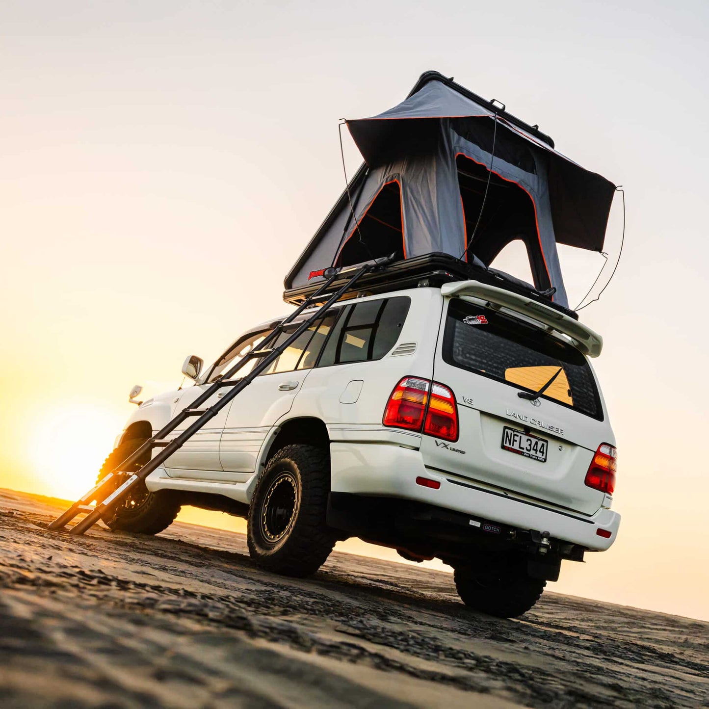 Shield Off-Road Aluminium Rooftop Tent