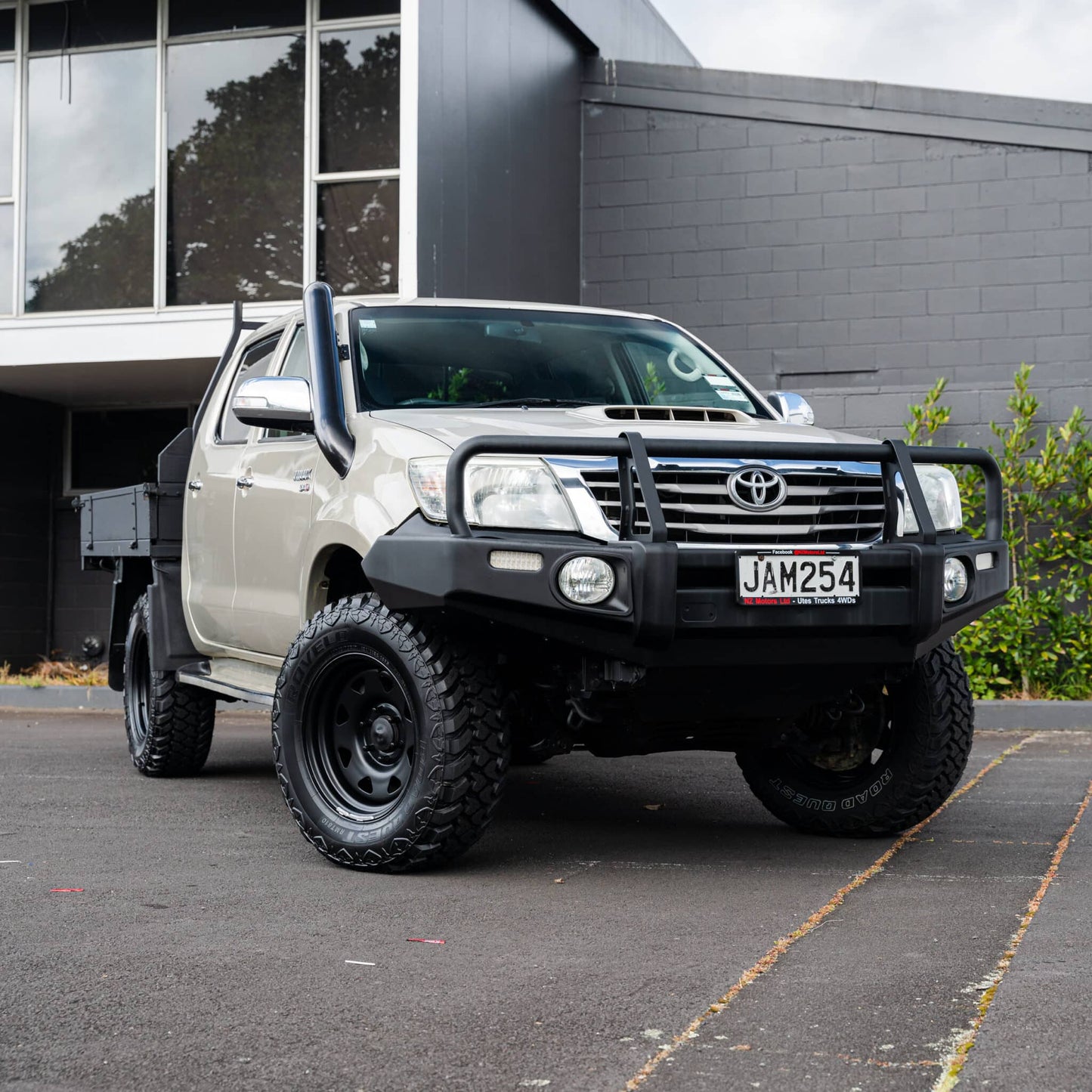 SHIELD OFF-ROAD STAINLESS SNORKEL — to suit Toyota Hilux – N70 2005-2015