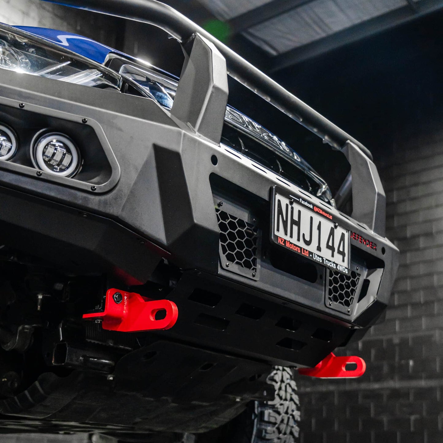 DEFENDER Off-Road Triple Loop Bull-Bar — Isuzu D-Max RG01 [2021-Present]