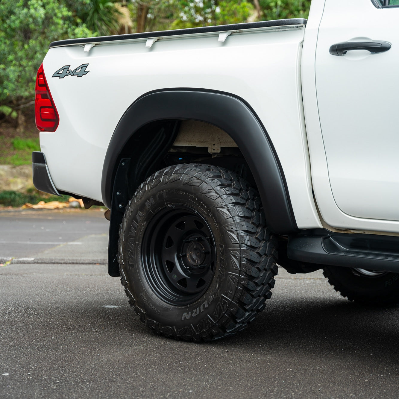 Smooth Style Fender Flares — to suit Toyota Hilux 2015-2018