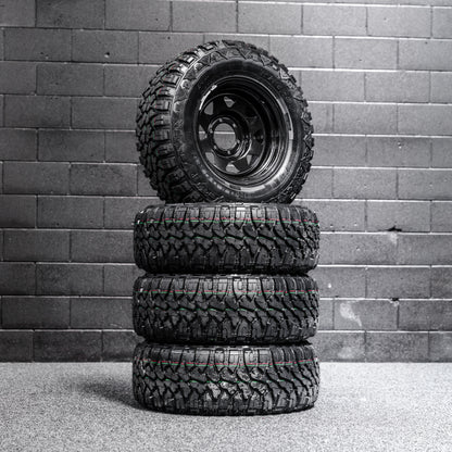 265/70/R16LT Mud Tyres + Steelies