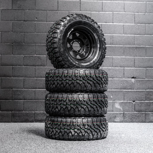 265/70/R16LT Mud Tyres + Steelies