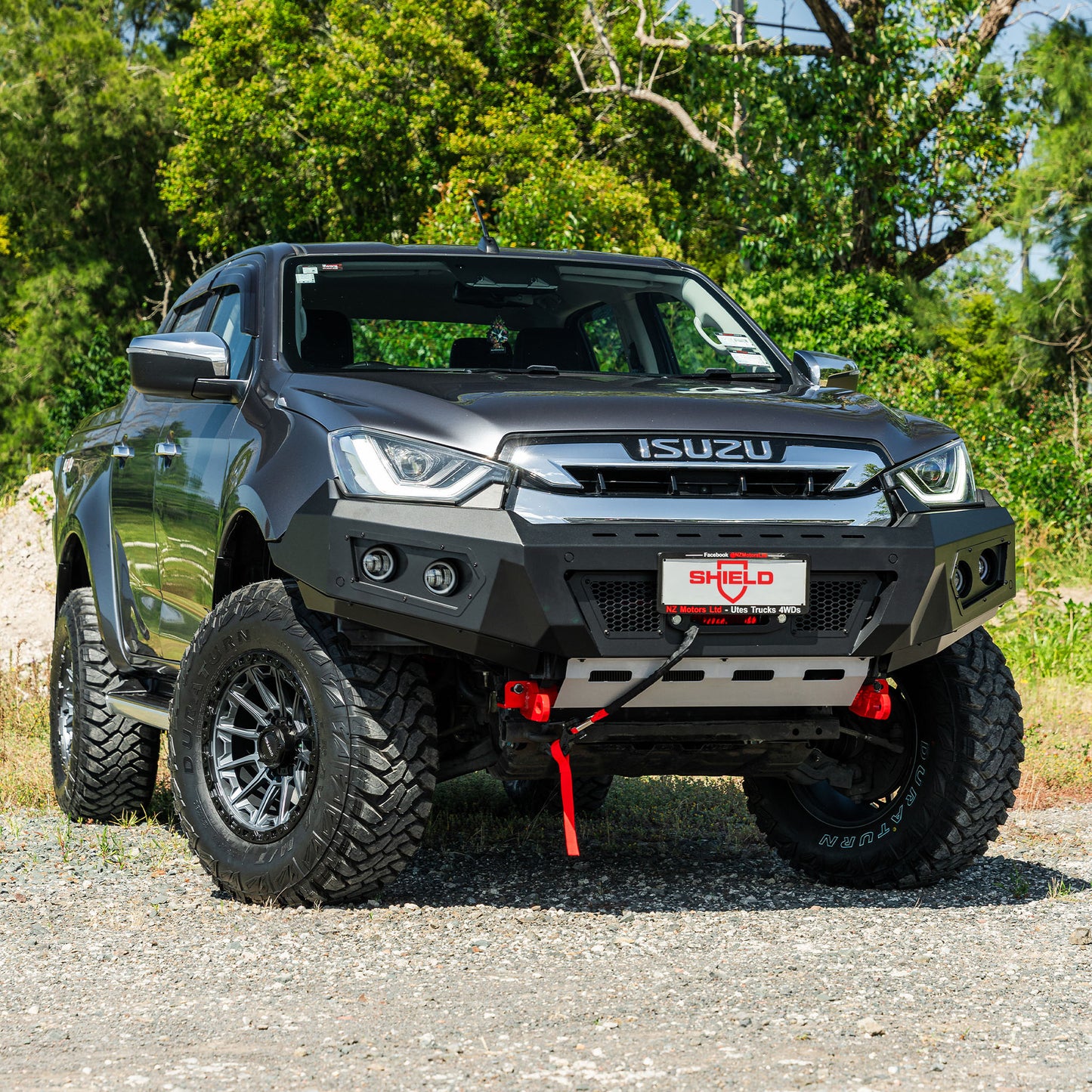 SHIELD Off-Road Loopless Bull-Bar — to suit Isuzu D-Max 2021 - Present