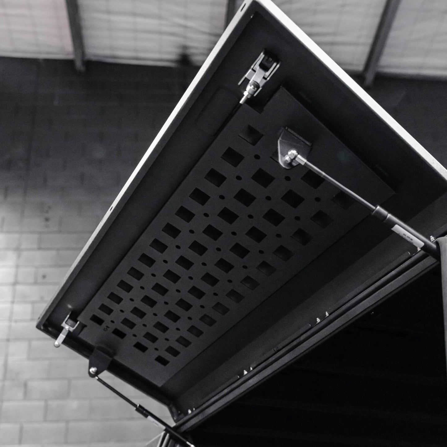Shield Off-Road Aluminium Windowless Canopy — to suit Toyota Hilux J-Deck Wellside [2015+]
