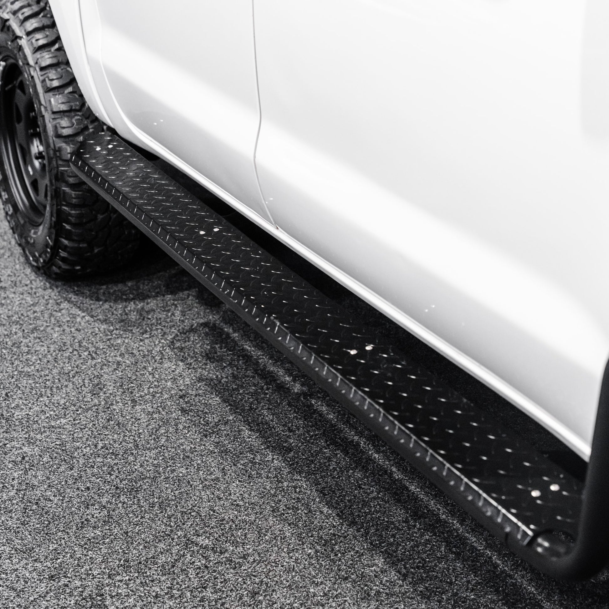 DEFENDER Off-Road Brush Bar & Rock Slider Combo — Toyota Hilux N70 [2005-2014]