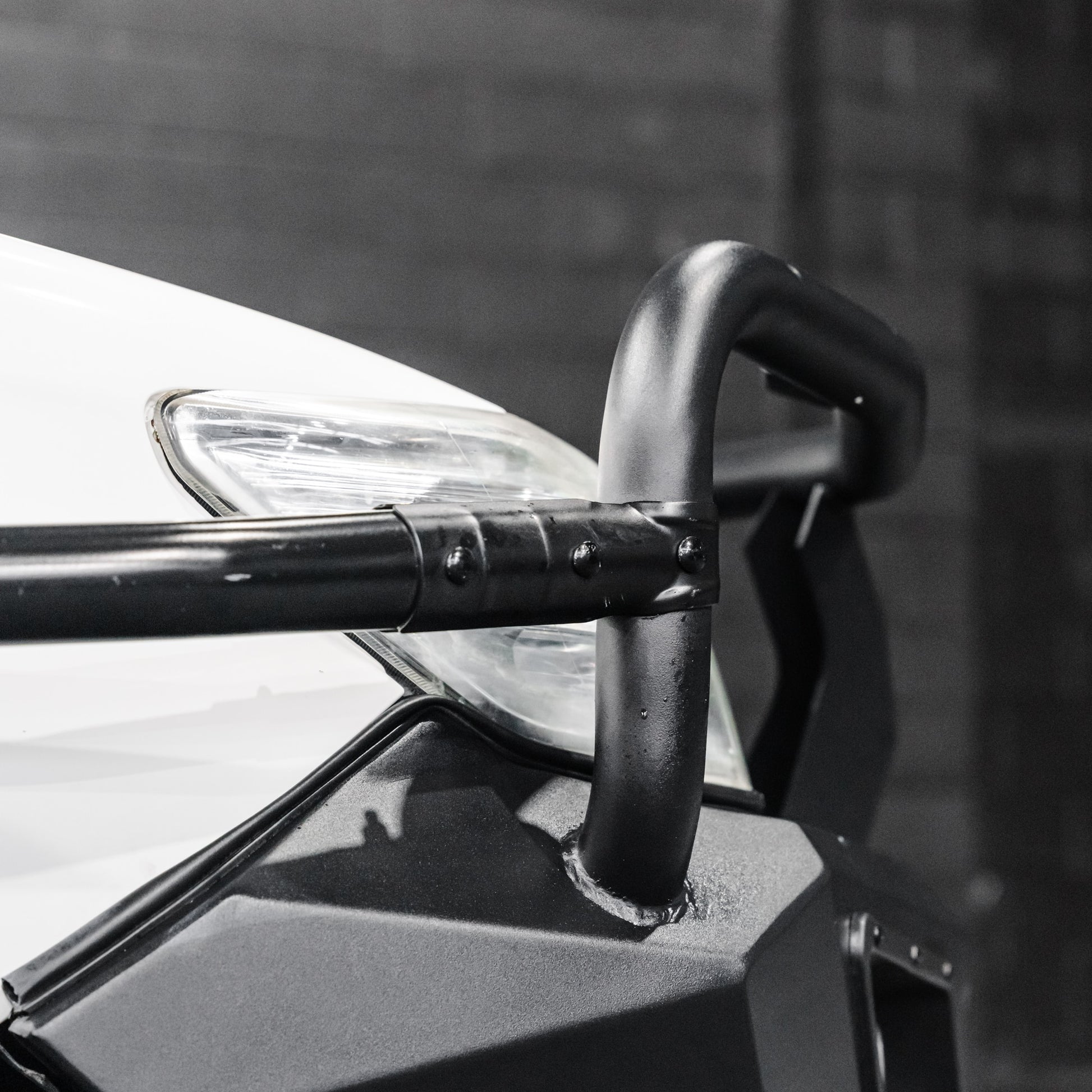 DEFENDER Off-Road Brush Bar & Rock Slider Combo — Toyota Hilux N70 [2005-2014]