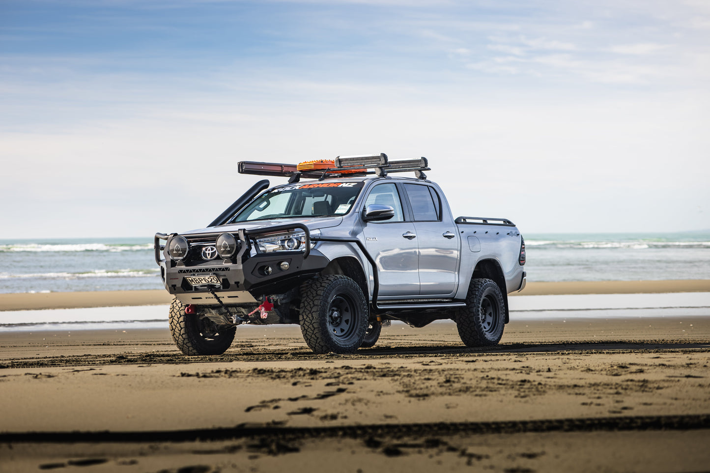 Rockarmor Gt Hoop Bullbar Combo Pack - Toyota Hilux 2015-2020