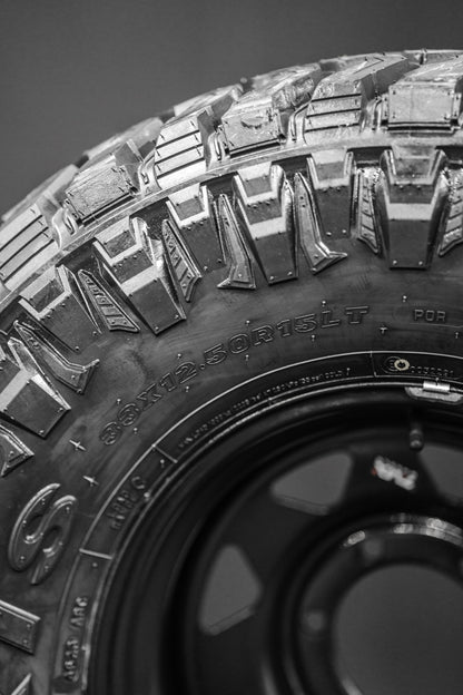 33x12.5 R15LT Maxxis RAZR MT + Steelies